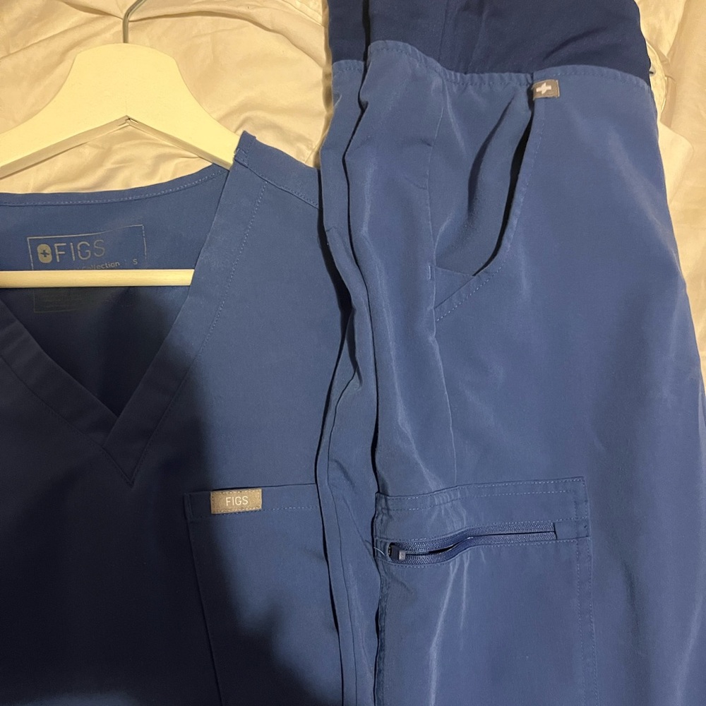 Small top denim color